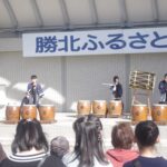 風神太鼓による力強いパフォーマンス=岡山県津山市で