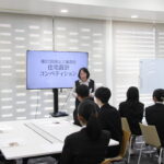 あいさつする山名支部長