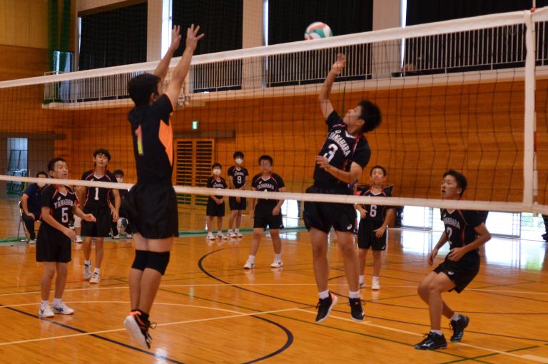 苫田・久米郡中学校種目別選手権大会、熱戦を繰り広げる
