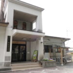 旧高取保育園跡にできたオイコスの外観