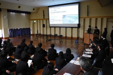 様々な分野の考察　津山高課題研究発表会　SSH指定校生徒との交流も／岡山・津山市