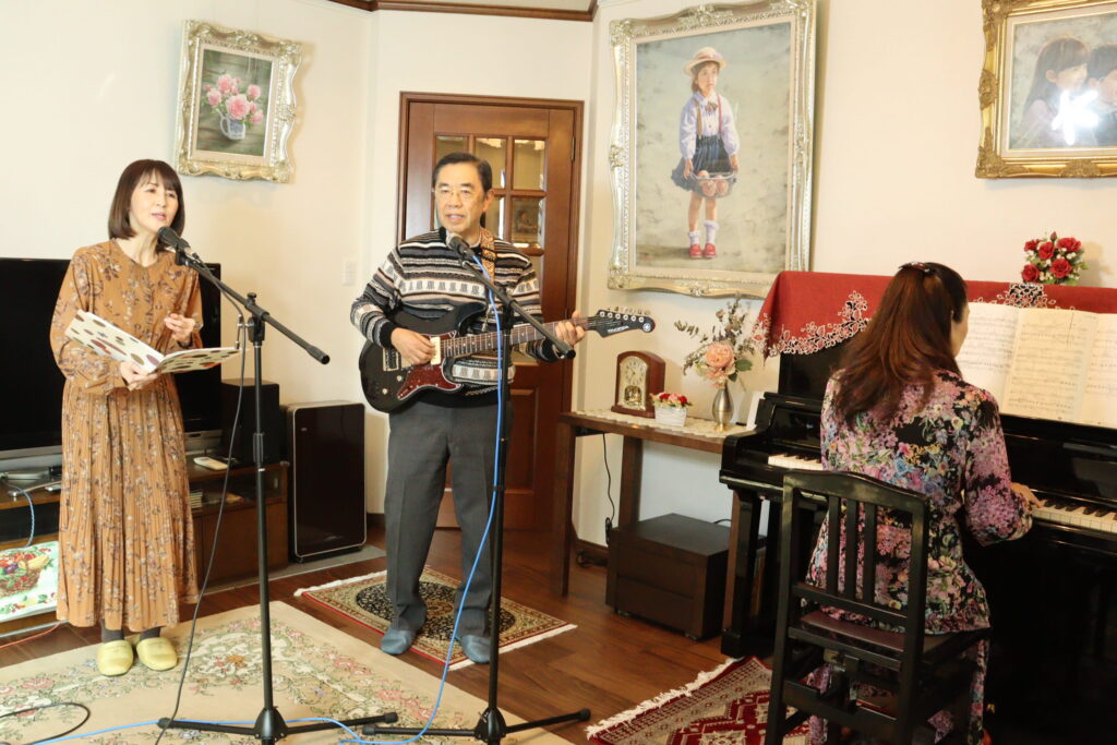 イベントに向けて練習に熱を入れる3人