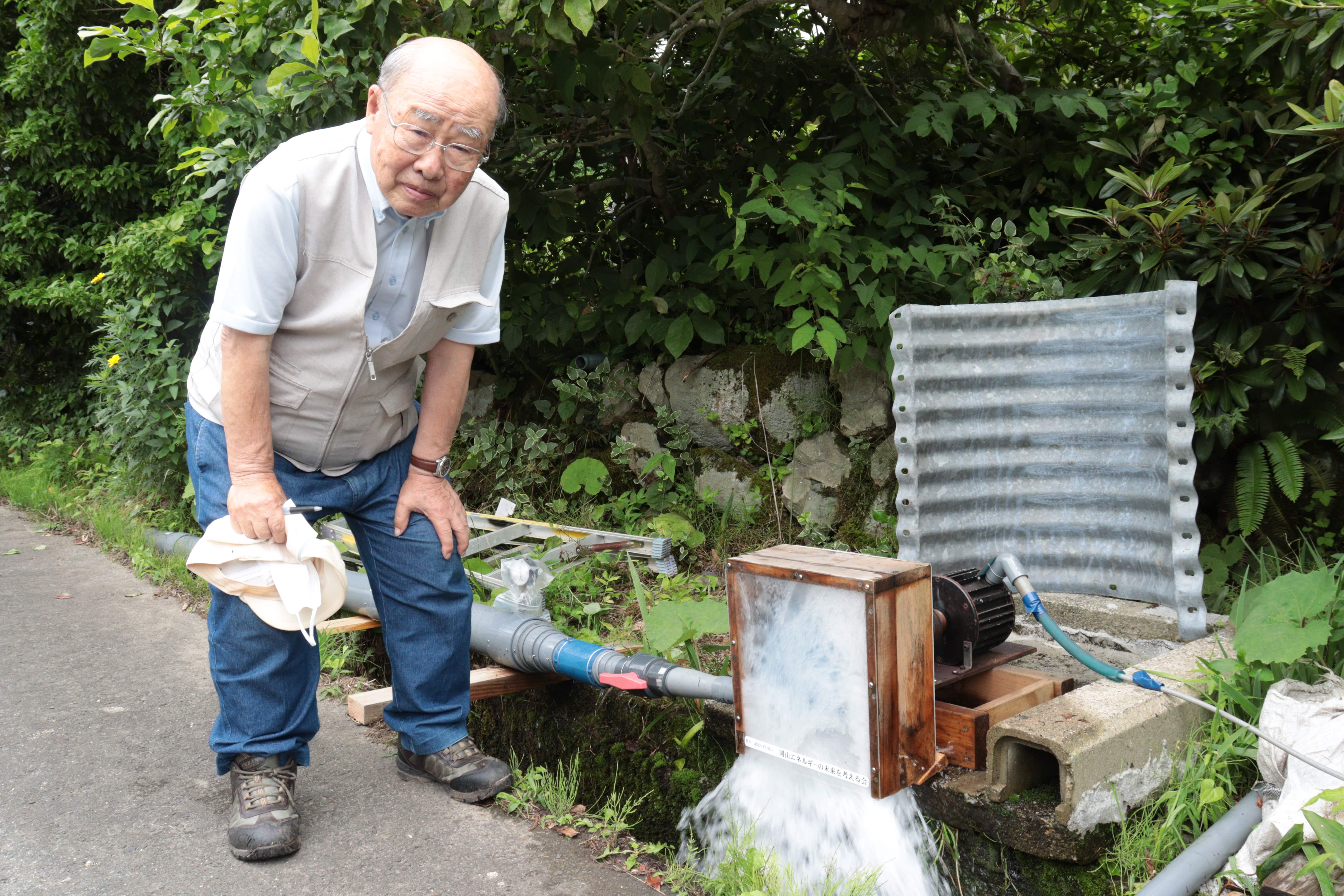 水力発電の「足湯」完成　農業用水活用して稼働　自然エネ「とても心地よい」／岡山・鏡野町