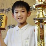 第45回「さなる杯小学生将棋名人戦決勝大会」準優勝の白石智也君（11）