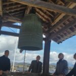 重森の碑文と絵がある釣り鐘