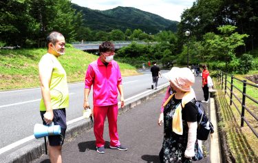 真庭市下市瀬でウォーキングイベント
