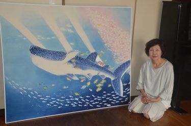 ひと散歩 赤松梢さん「花友禅作品展」