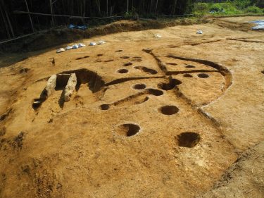 勝央町教委　トヨ免遺跡で行った発掘調査の成果を発表