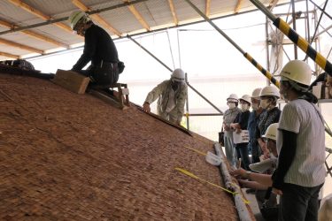 美咲町　本山寺の霊廟（びょう）と霊廟門の見学会