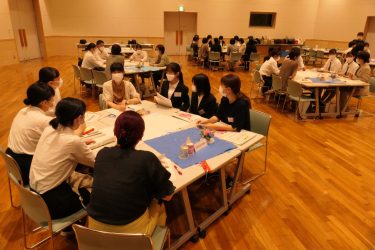 美作地域の看護職と看護学生との交流会