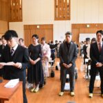 決意を述べる國里さん=岡山県西粟倉村で