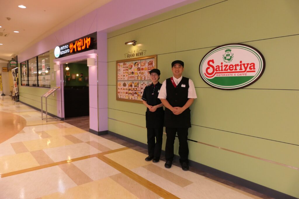 オープンしたイオンモール津山店の外観