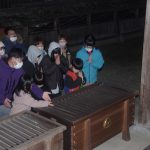 初詣客でにぎわう中山神社