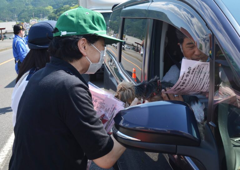 交通死亡事故受け街頭啓発活動