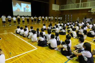 宮古島での交流を報告　姉妹校となって60年を記念し　児童がお互いの町へ／岡山・津山市
