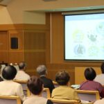 慢性腎臓病について話す堀家さん=岡山県津山市で