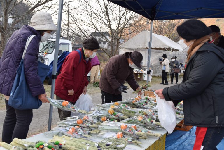 今年最後の作州津山宮川朝市