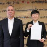 市内初の外国人地域おこし協力隊になった彭さん（右）