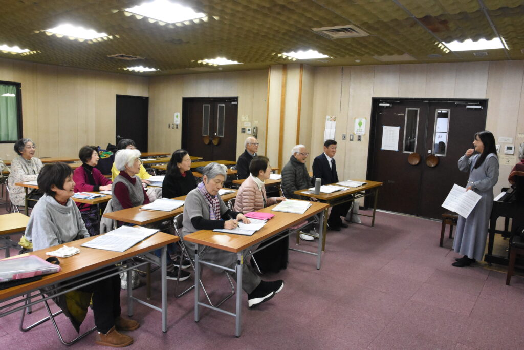 「新しい生き甲斐が見つかった」と喜び感じながら練習するメンバー