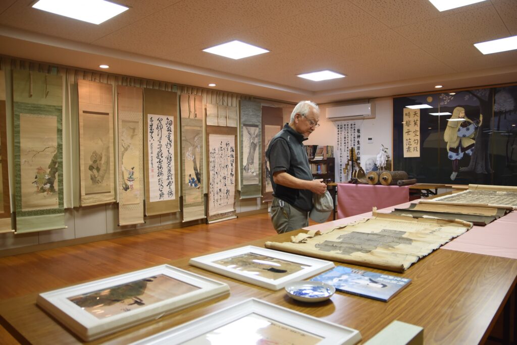 同時開催中の「児島高徳桜樹に題す図」展
