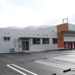 新築移転した加茂出張所＝岡山県津山市で