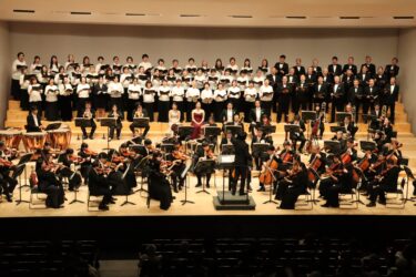 壮大なハーモニーが聴衆を魅了した「津山第九演奏会」=岡山県津山市で