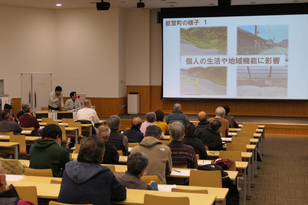 能登半島地震の被災地支援の体験を語る市社会福祉協議会職員