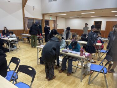 高校生や大学生のサポート　「春休み子ども学習会」　今後も参加したい／岡山・津山市　