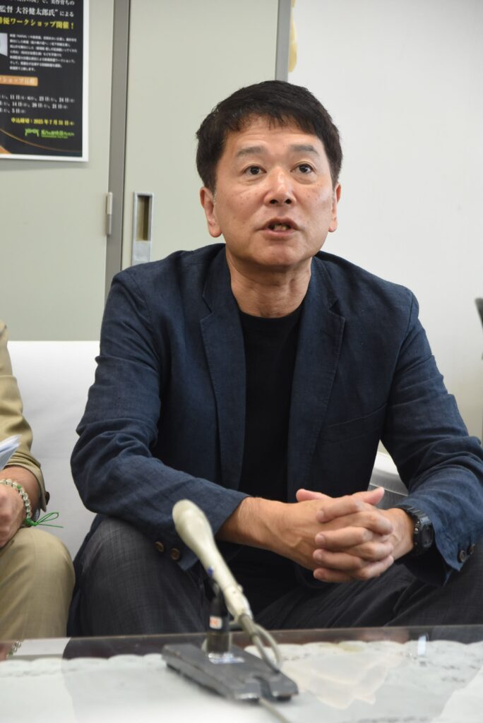「津山を地域に根ざした映画文化発信の拠点に」と熱弁を振るう大谷監督