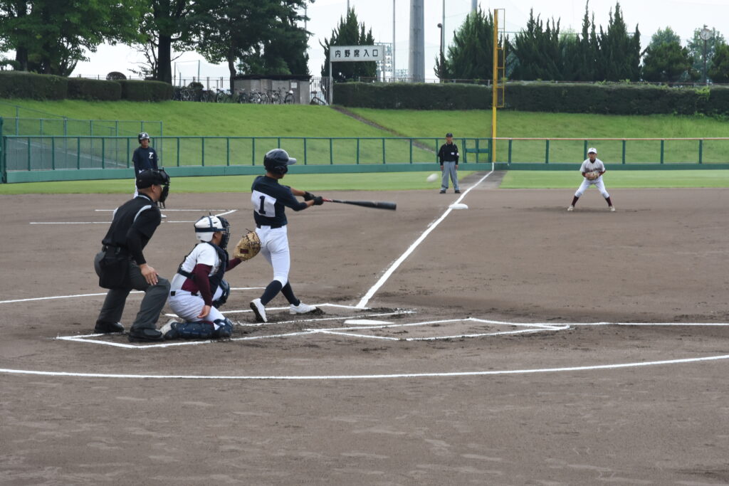 白熱した試合が繰り広げられた=十六夜ｰ津山中東