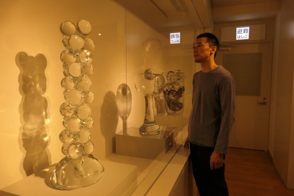 迫力を感じる大村さんの作品
