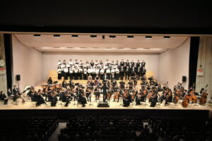 迫力のハーモニーが聴衆を魅了した「津山第九演奏会」=岡山県津山市で