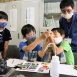 「美作県民局　おかやま☆子ども参観日」で、職場の見学や体験