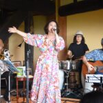 棚田に響き渡ったブラジル音楽=岡山県美咲町で