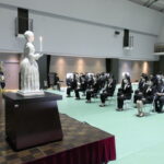 新入生に歓迎のことばを贈る在校生