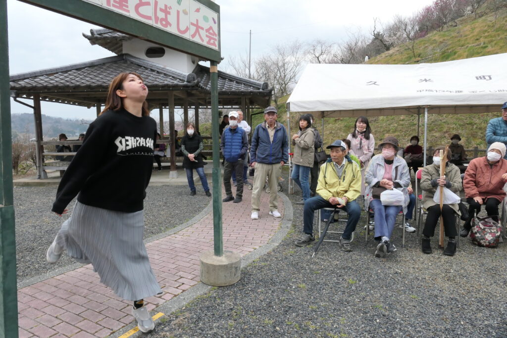 優勝した岡山市東区の会社員・佐藤真裕香さん