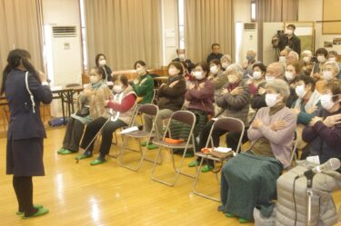 高齢者の事故防げ　交通安全教室開催　「楽しく学べた」／岡山・津山市