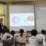 勝加茂小学校で行われた出前授業