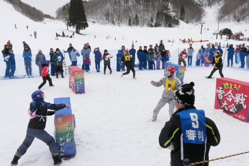 白熱した戦いを繰り広げた雪合戦