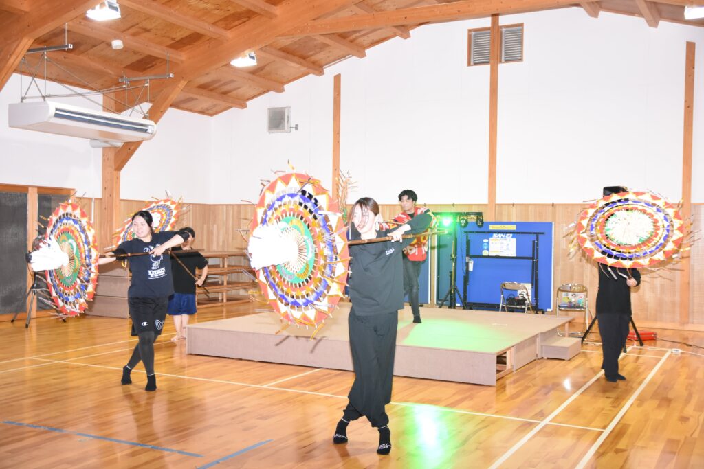 日本舞踊と西洋ダンスを融合させた『静と動』の表現を目指す宮坂流