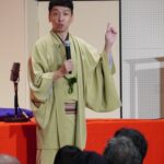 観客に語りかける立川晴の輔さん