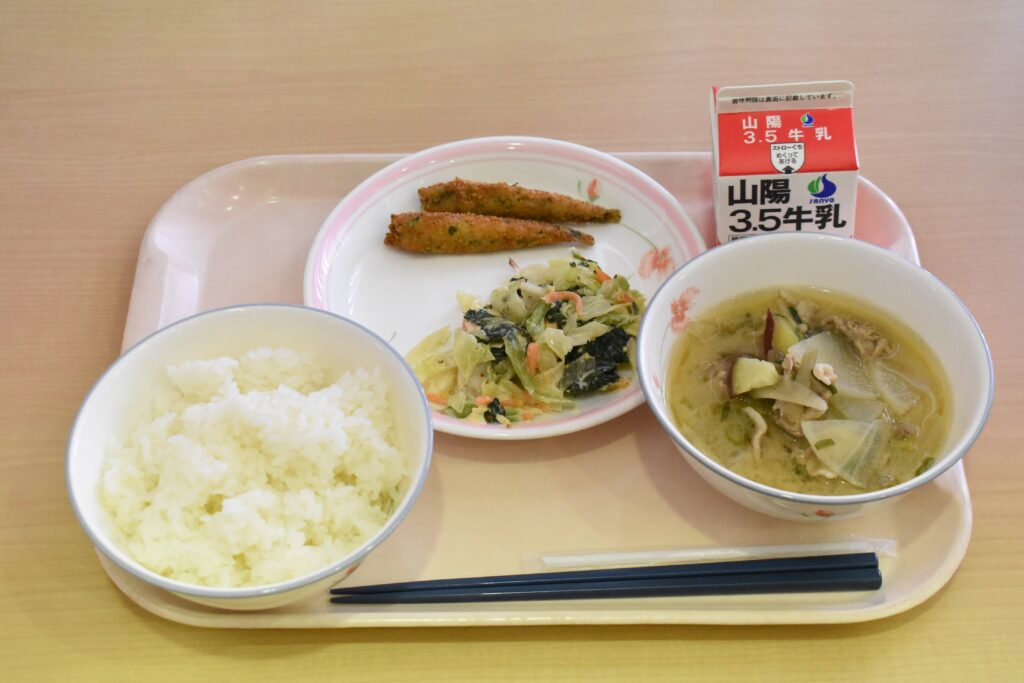 石川県応援メニューの給食