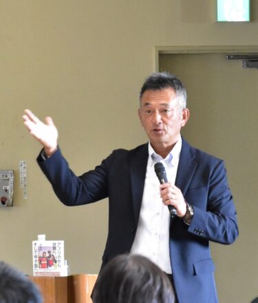 夏の甲子園ベスト8入り　おかやま山陽高校の堤監督　講演会で野球を通じた”夢への思い”語る／岡山・津山市