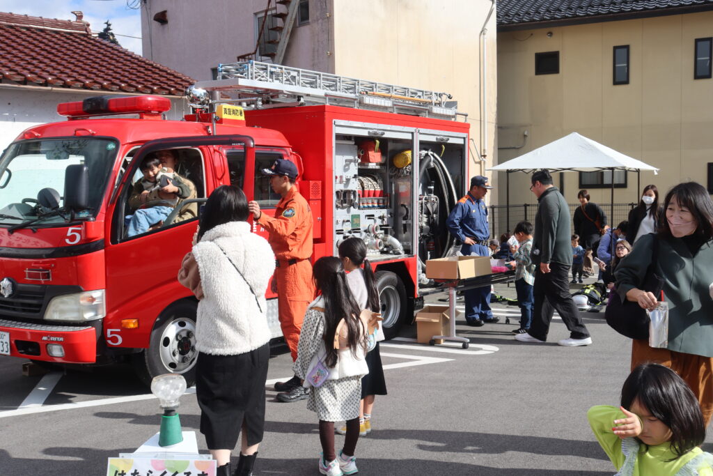 人気を博した「消防車両」展示