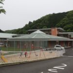 完成した多世代交流施設「あさひなた」=岡山県美咲町で