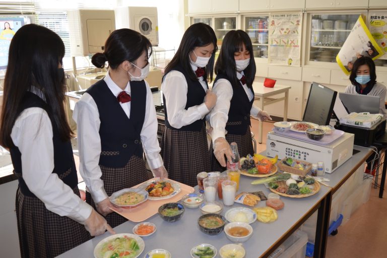 津山商業高校、食と健康のワークショップ