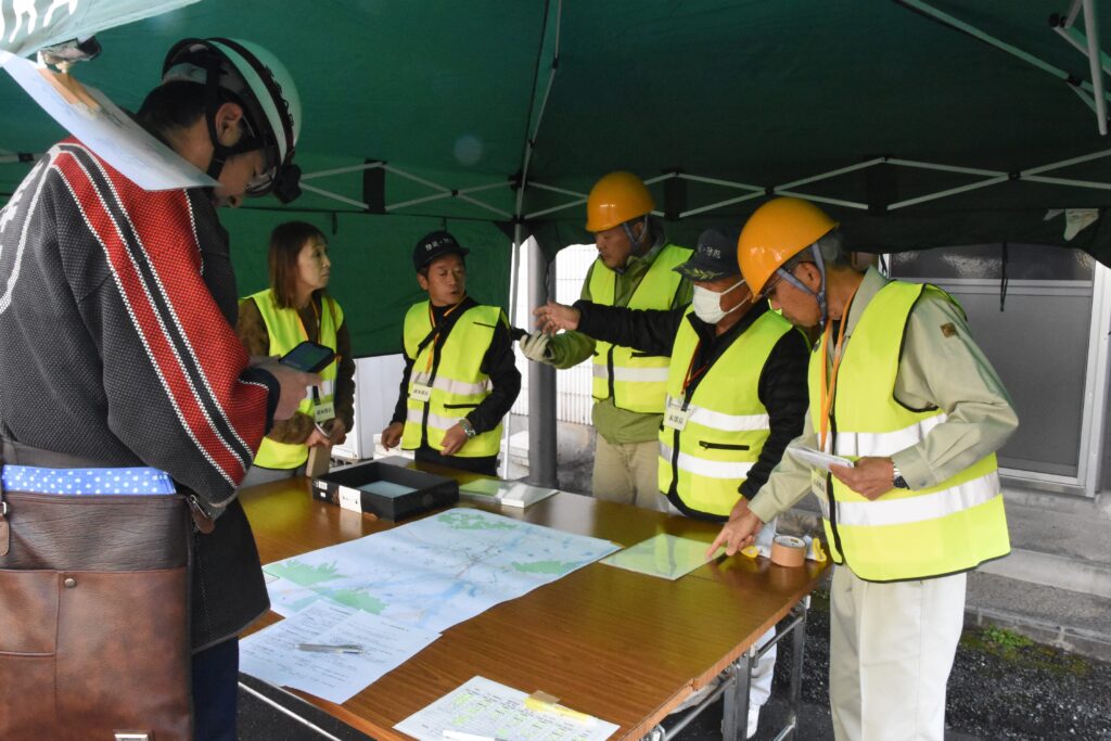 高倉公民館に設置された対策本部