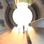 美術館を象徴する常設展の一つ「太陽」