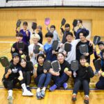 国内外の大会で活躍する美作大学ピックルボール部のメンバー=岡山県津山市で