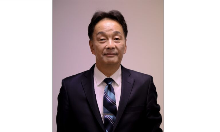 玉置晃隆氏
